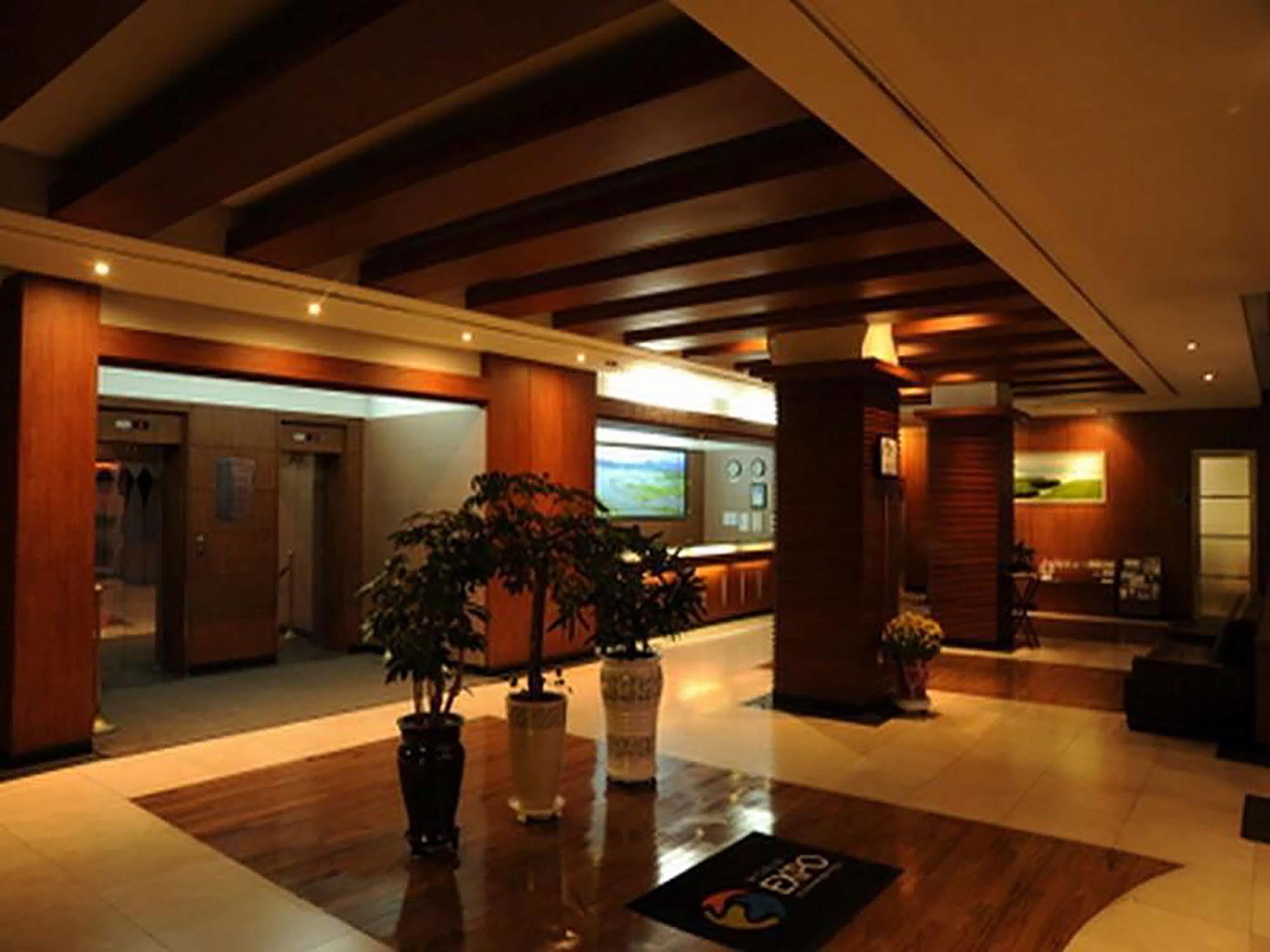 Suncheon Royal Tourist Hotel Extérieur photo